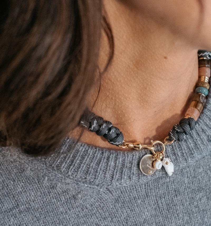 Maxi-bows grey necklace